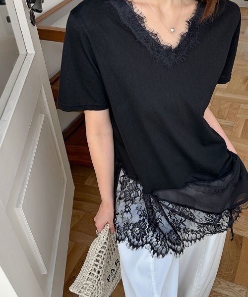 yuue' ( wear )（ユーイ）の「Vネックレースレイヤードチュニック半袖Tシャツ/ミニワンピース（Tシャツ/カットソー・レディース・ブラック/ホワイト・FREE）」の11枚目の写真