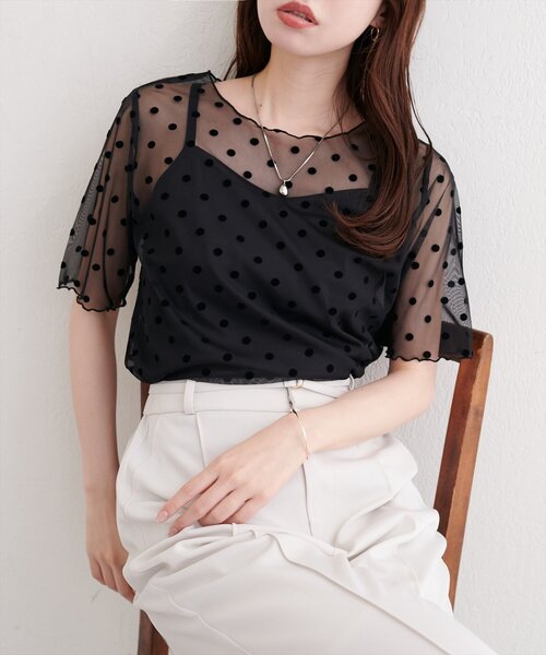 natural couture(ナチュラルクチュール)の「フロッキードットプルオーバー&キャミ(Tシャツ/カットソー・レディース・ブラック/チャコールグレー/アイボリー・FREE)」の11枚目の写真