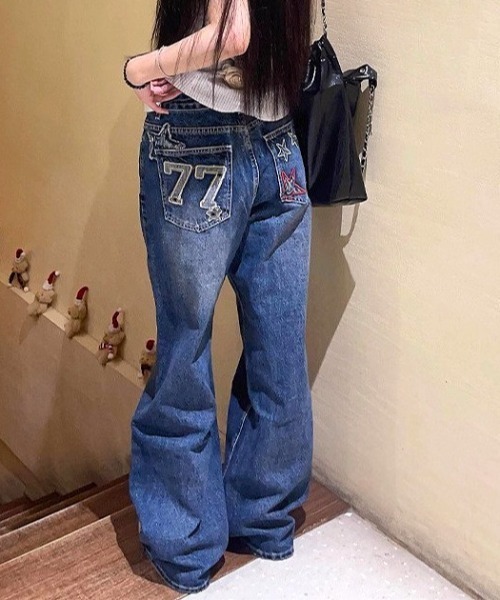 Vipoa（ヴィポア）の「American star patch wide denim（デニムパンツ・レディース・ブルー系その他・LARGE/MEDIUM）」の2枚目の写真