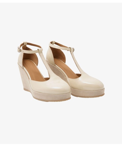 A.P.C.(アーペーセー)の「LES SALOMES(パンプス・レディース・アイボリー・36/37/38/39)」の1枚目の写真