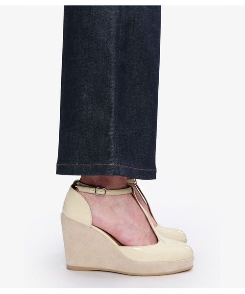A.P.C.(アーペーセー)の「LES SALOMES(パンプス・レディース・アイボリー・36/37/38/39)」の3枚目の写真