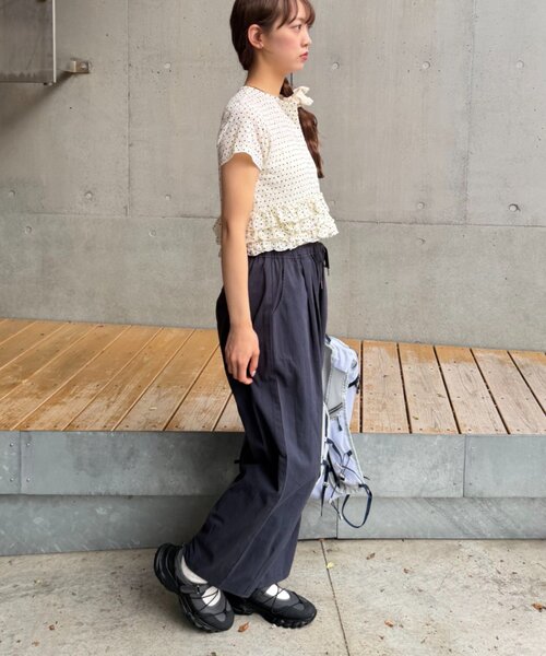 w closet(ダブルクローゼット)の「半袖ドットレースフリルカーディガン 夏服(Tシャツ/カットソー・レディース・アイボリー/ブルー/ピンク/ブラック・FREE)」の13枚目の写真