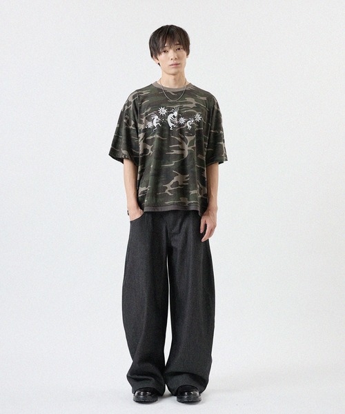 MSG（エムエスジー）の「グラフィックプリント迷彩半袖Tシャツ（Tシャツ/カットソー・メンズ・ベージュ/カーキ/チャコール・FREE）」の14枚目の写真