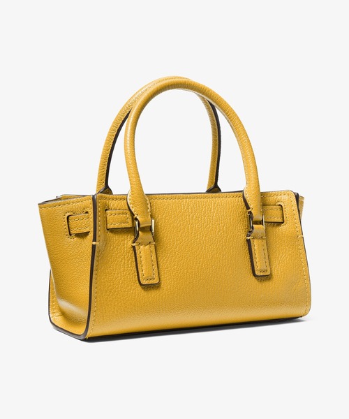 MICHAEL KORS(マイケルコース)の「HAMILTON MODERNE レザー クロスボディ エクストラスモール(ショルダーバッグ・レディース・イエロー系・FREE)」の4枚目の写真