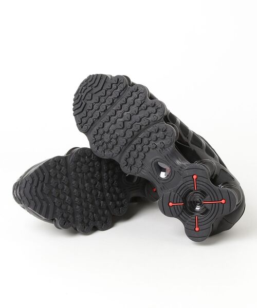 NIKE(ナイキ)の「NIKE(ナイキ)SHOX TL W ナイキ ショックス TL ユニセックス(スニーカー・レディース・ブラック・24.0cm/25.0cm/23.0cm)」の3枚目の写真