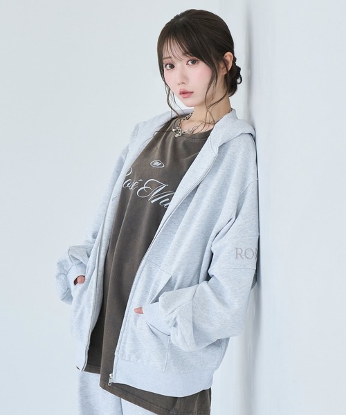 Rose Muse（ロゼミューズ）の「Logo embroidery zip parker（パーカー・レディース・アッシュ/ブラック・FREE）」の11枚目の写真
