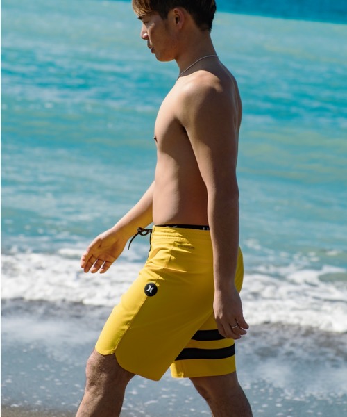 Hurley (ハーレー)の「Hurley/ハーレー サーフショーツ ファントム ブロックパーティー ボードショーツ /水着 MBS0010910(水着・メンズ・コバルトブルー/ブラック/レッド/グレイッシュブルー/イエロー/ピンク/ブルー・34inch/28inch/32inch/30inch)」の5枚目の写真