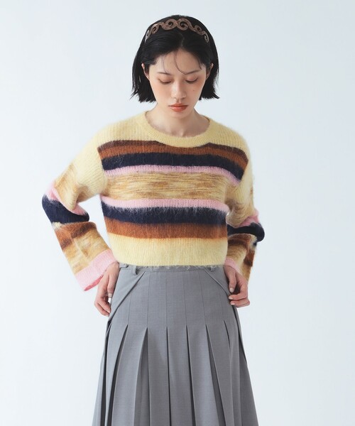 Ray BEAMS（レイビームス）の「ミックス マルチボーダー クルーネック（ニット/セーター・レディース・オリーブ/クリーム・ONE SIZE）」の11枚目の写真