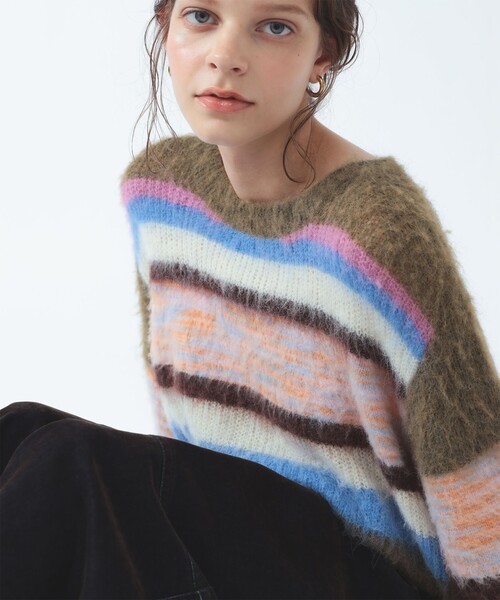 Ray BEAMS（レイビームス）の「ミックス マルチボーダー クルーネック（ニット/セーター・レディース・オリーブ/クリーム・ONE SIZE）」の16枚目の写真