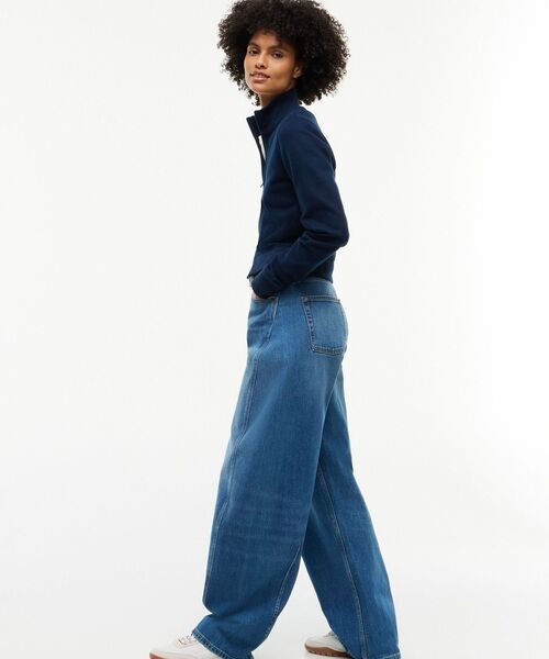 tommy jeans(トミー ジーンズ)の「エラハイライズ バレルジーンズ(デニムパンツ・レディース・インディゴブルー・25inch/27inch/26inch)」の3枚目の写真