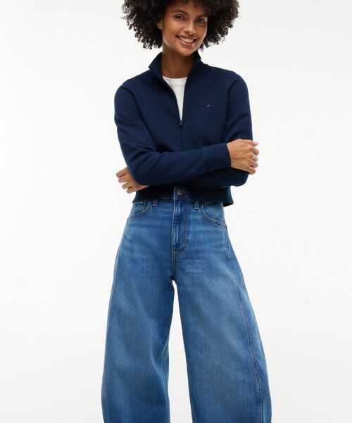 tommy jeans(トミー ジーンズ)の「エラハイライズ バレルジーンズ(デニムパンツ・レディース・インディゴブルー・25inch/27inch/26inch)」の4枚目の写真