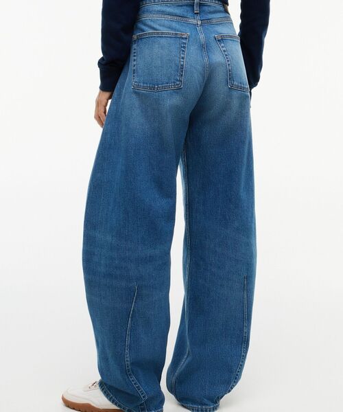 tommy jeans(トミー ジーンズ)の「エラハイライズ バレルジーンズ(デニムパンツ・レディース・インディゴブルー・25inch/27inch/26inch)」の5枚目の写真