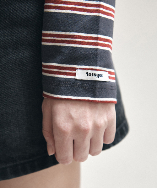 LOTSYOU(ロッツユー)の「Brenda Stripe T-shirts Gray(Tシャツ/カットソー・レディース・その他・OS)」の3枚目の写真