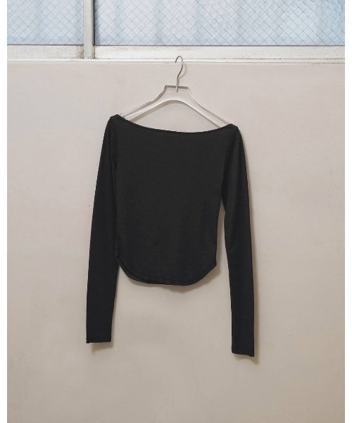 TODAYFUL(トゥデイフル)の「TODAYFUL Soft Fraise Tops(Tシャツ/カットソー・レディース・ブラック/オフホワイト・FREE)」の2枚目の写真