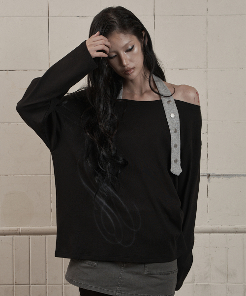 as you are（アズユーアー）の「ショールベルト付きホルターネックオフショルダー ロングスリーブ VLACK（Tシャツ/カットソー・レディース・その他・OS）」の3枚目の写真