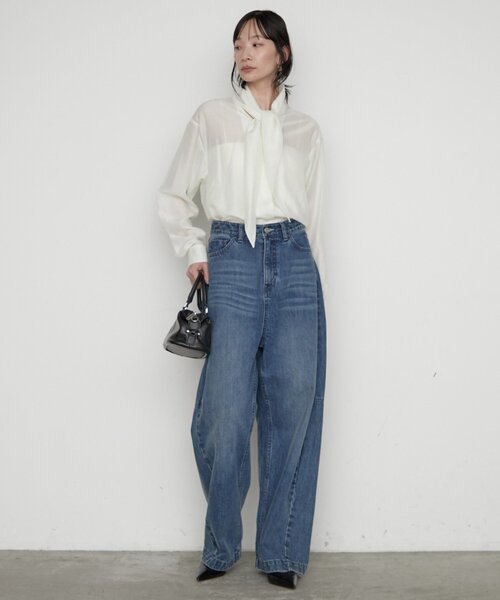 LOUNGEDRESS（ラウンジドレス）の「【Atelier N5/アトリエヌメロサンク】ボウタイブラウス（シャツ/ブラウス・レディース・オフホワイト/ブラック・FREE）」の16枚目の写真