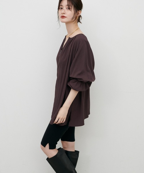 LARUTA(ラルータ)の「【LARUTA】ラグランギャザースリーブブラウス(シャツ/ブラウス・レディース・オフホワイト/ブラック/ブラウン・FREE)」の17枚目の写真