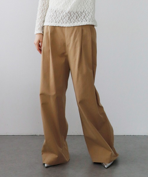 Jines(ジネス)の「チノワイドパンツ(チノパンツ・レディース・キャメル/カーキ・38)」の1枚目の写真