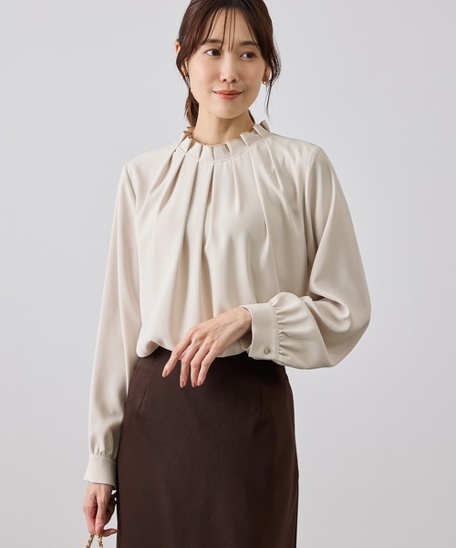 ROPE' PICNIC(ロペピクニック)の「【WEB限定】ジョーゼットタック襟ブラウス/UVカット(シャツ/ブラウス・レディース・サックスブルー/ホワイト/チャコールグレー/ベージュ・S/M/L)」の7枚目の写真