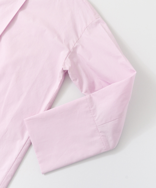 KBF（ケイビーエフ）の「KBF フロントタックワイドカフスチュニック（チュニック・レディース・ホワイト/ライトベージュ/ライラック・ONE）」の15枚目の写真