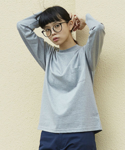 L&HARMONY(エルアンドハーモニー)の「ハイクルーネックポケットロングスリーブTシャツ(Tシャツ/カットソー・レディース・ホワイト/グレー/ネイビー・FREE)」の3枚目の写真