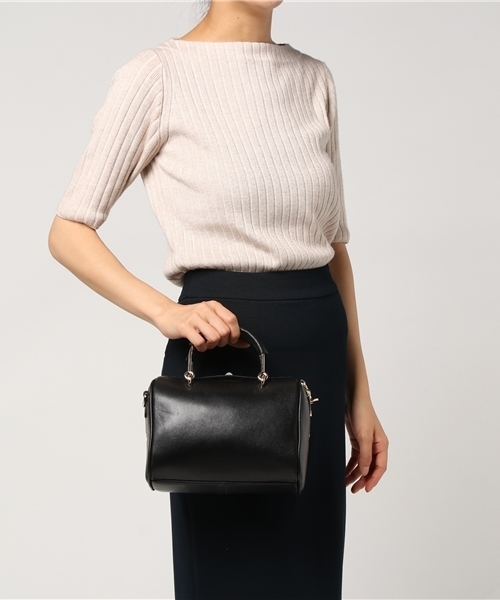 JILLSTUART LEATHER SQUARE CROSS BAG BBH1507 追跡付 JILLSTUART LEATHER SQUARE CROSS BAG BBH1507 追跡付