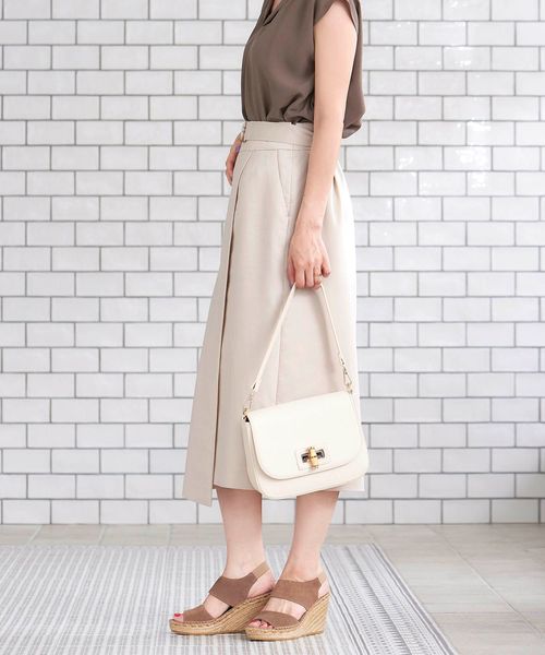 le.coeur blanc（ルクールブラン）の「リヨセルベルテッドラップスカート（スカート・レディース・ベージュ/ブラウン/ネイビー・38/36）」の17枚目の写真