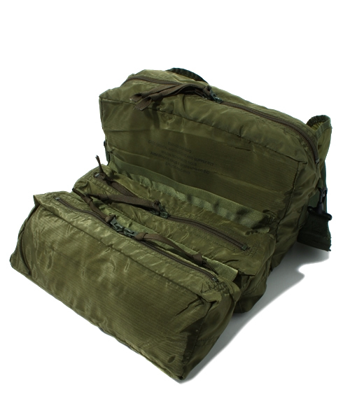 BEAMS BOY（ビームスボーイ）の「BEAMS BOY / デッドストック USメディカルBAG（ショルダーバッグ・レディース・オリーブ・ONE SIZE）」の7枚目の写真
