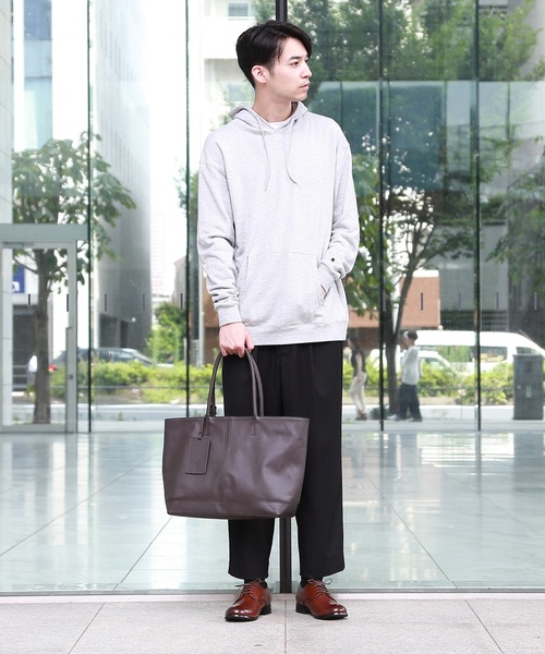tk.TAKEO KIKUCHI(ティーケータケオキクチ)の「【WEB限定】レザートートバッグ(トートバッグ・メンズ・ブラック/ダークブラウン/ネイビー・00)」の9枚目の写真