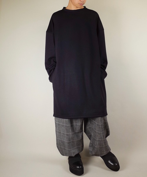 rovtski(ロフトスキー)の「rovtski【ビッグシルエット】2018AW TR PONTI EXTRA BIG T(スウェット・メンズ・ブラック/ライトグレー/オフホワイト/ダークグリーン・FREE)」の7枚目の写真
