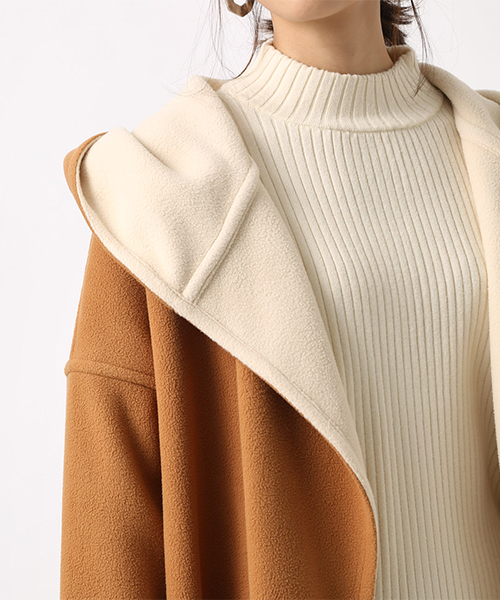 AZUL by moussy（アズールバイマウジー）の「フリースリバーシブルフードコート（その他アウター・レディース・グレー系その他/キャメル/ブラック・MEDIUM/SMALL）」の22枚目の写真