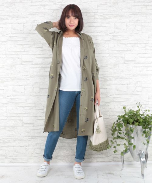sabstreet my standard(サブストリートマイスタンダード)の「綿麻ボタニカル刺繍前開きワンピース【大きいサイズ対応】【9号(M)~15号(3L)】(シャツワンピース・レディース・ライトグレー/カーキ/ネイビー・15号/9号)」の7枚目の写真
