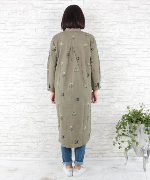 sabstreet my standard(サブストリートマイスタンダード)の「綿麻ボタニカル刺繍前開きワンピース【大きいサイズ対応】【9号(M)~15号(3L)】(シャツワンピース・レディース・ライトグレー/カーキ/ネイビー・15号/9号)」の9枚目の写真