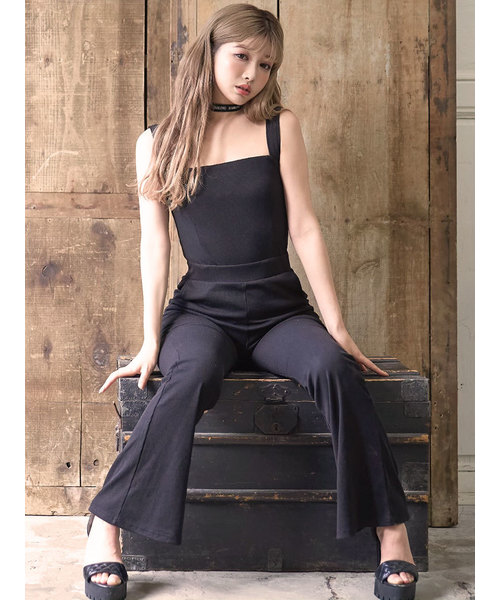 Darich(ダーリッチ)の「バックロゴテープリラックスAIO(つなぎ/オールインワン・レディース・ブラウン/ブラック・FREE)」の4枚目の写真