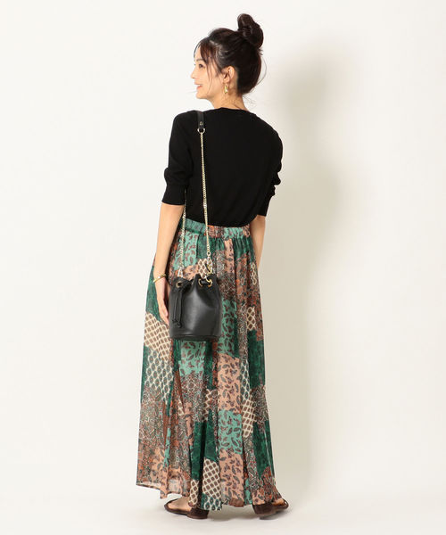 SHIPS any（シップス エニィ）の「SHIPS any:クルーネックニットプルオーバー◇（ニット/セーター・レディース・ブラック/ネイビー/ベージュ/オフホワイト/グリーン・38/36）」の14枚目の写真