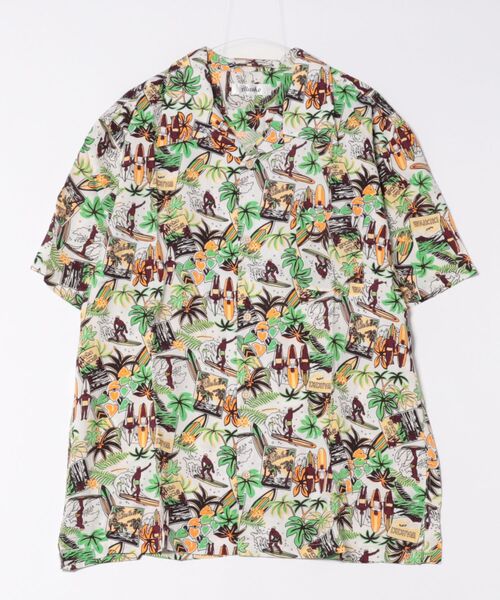 STYLEBLOCK（スタイルブロック）の「ビッグシルエットレーヨンアロハシャツ（シャツ/ブラウス・メンズ・ブラック/パープル/レッド/ブラック系その他/ベージュ系その他/ホワイト系その他3/ブラック系その他5/ブラック系その他6/ブラック系その他7/ブルー系その他2/ブルー系その他3/ブルー系その他4/ホワイト系その他2/ブルー系その他/ブラック系その他4/ブラック系その他2/ネイビー/ホワイト/ホワイト系その他/ベージュ/ブラック系その他3/グリーン・3L）」の4枚目の写真