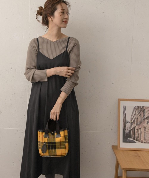 URBAN RESEARCH DOORS（アーバンリサーチドアーズ）の「2WAYキャミソールワンピース（ワンピース・レディース・ブラック/モカ/グリーン・ONE）」の15枚目の写真