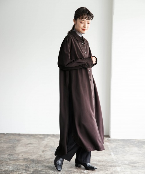 LOWRYS FARM(ローリーズファーム)の「サイドスリットシャツワンピース 919029(ワンピース・レディース・ブラウン/ブルー/アイボリー・FREE)」の3枚目の写真