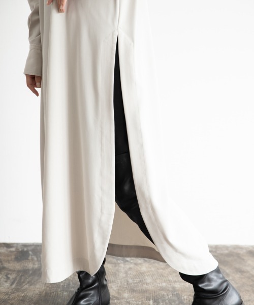 LOWRYS FARM(ローリーズファーム)の「サイドスリットシャツワンピース 919029(ワンピース・レディース・ブラウン/ブルー/アイボリー・FREE)」の16枚目の写真