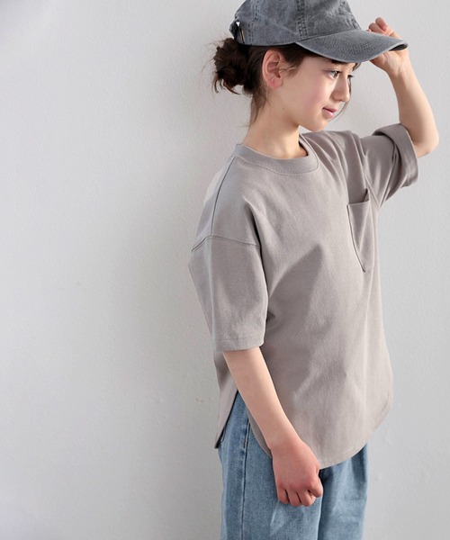 classicalelf（クラシカルエルフ）の「キッズ 綿100％USAコットン。ゆったりシルエットTee（Tシャツ/カットソー・キッズ・ブラック/オフホワイト/グレイッシュベージュ・130/140/150/160）」の9枚目の写真