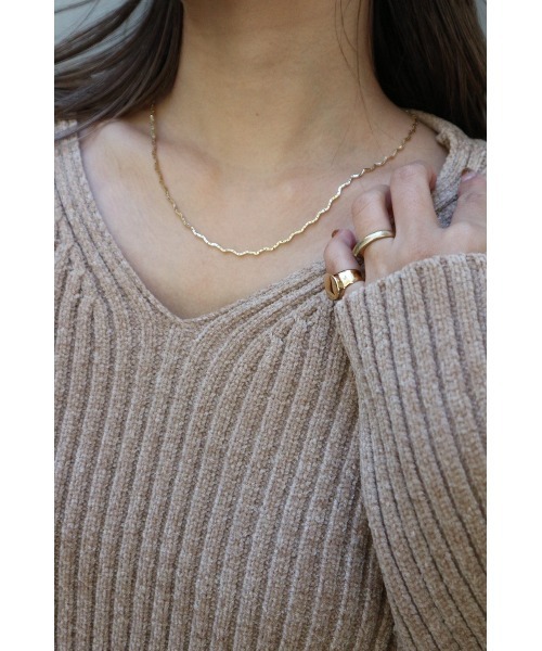 TRUNC(トランクエイティーエイト)の「Rib Mogol Yarn Knit TOPS(ニット/セーター・レディース・ネイビー/ベージュ・FREE)」の12枚目の写真