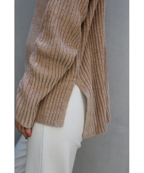 TRUNC(トランクエイティーエイト)の「Rib Mogol Yarn Knit TOPS(ニット/セーター・レディース・ネイビー/ベージュ・FREE)」の19枚目の写真