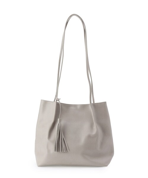 pink adobe（ピンクアドベ）の「◆タッセル付き ショルダーバッグ（トートバッグ・レディース・ライトベージュ/グレー系/サンドベージュ/ブラック/ブラウン系9/グリーン系・00）」の3枚目の写真