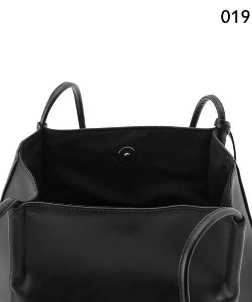 pink adobe（ピンクアドベ）の「◆タッセル付き ショルダーバッグ（トートバッグ・レディース・ライトベージュ/グレー系/サンドベージュ/ブラック/ブラウン系9/グリーン系・00）」の13枚目の写真