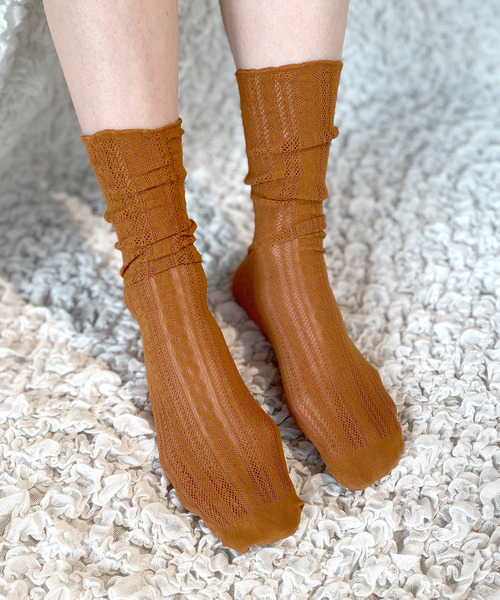 c.u.l（シーユーエル）の「【c.u.l】【単品販売】 デザインストライプ シアーソックス cula148（ソックス/靴下・レディース・ライトブルー/ブラック/ベージュ/ピンク/イエロー/ライトグリーン/アイボリー/ブルーグレー/ライトピンク/テラコッタ・FREE）」の5枚目の写真