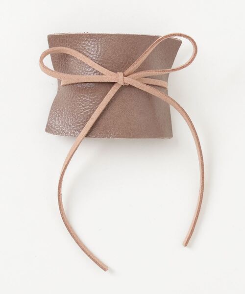 CALIFORNIA OUTFITTERS(カリフォルニア アウトフィッターズ)の「【LULKA(ルールカ)】フェイクレザーヘアアレンジポニーフック(その他ヘアアクセサリー・レディース・ホワイト/ベージュ/ブラウン/レッド/カーキ/ブラウン系その他/ピンク系その他・ONESIZE)」の12枚目の写真