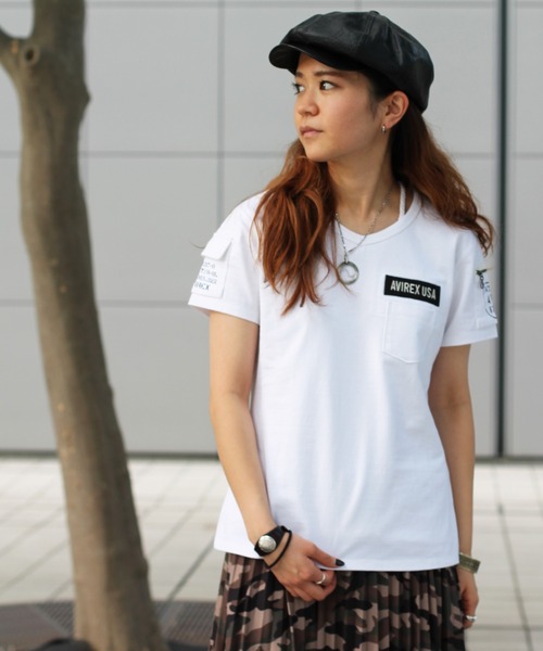 AVIREX(アヴィレックス)の「【WEB限定】ファティーグVネックティーシャツ/ FATIGUE V-NECK T-SHIRT(Tシャツ/カットソー・レディース・ブラック/ネイビー/オリーブ/ホワイト/Black/White・SMALL/MEDIUM/LARGE)」の7枚目の写真