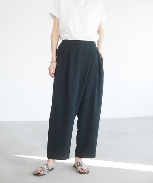 CRAFT STANDARD BOUTIQUE（クラフトスタンダードブティック）の「ラップ風テーパードパンツ　＊◇（スラックス・レディース・ミント/オレンジ/ネイビー/モカ・M/L）」の3枚目の写真