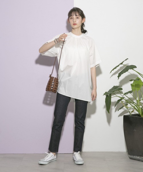 UR Lab.（アーバンリサーチラボ）の「バックリボンオーバーブラウス（シャツ/ブラウス・レディース・ブラック/ブラウン/オフホワイト・FREE）」の9枚目の写真