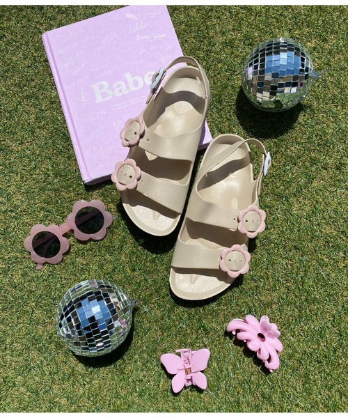 WC(ダブル シー)の「フラワーベルトサンダル(サンダル・レディース・ブラック/オレンジ/アイボリー・SMALL/MEDIUM)」の2枚目の写真